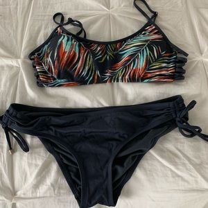 Navy blue bikini top & bottoms
